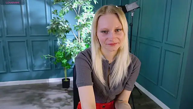 haleybooo online show from 29, 5, 2026