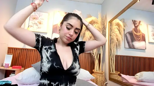 CARLA FERRERM online show from 11, 7, 2026