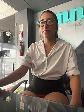 LacyLureXXX online show from 13, 7, 2026