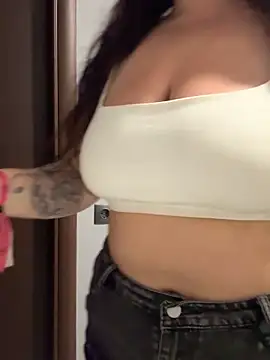 Snapshot of Alexiarosex chatting on 16, 6, 2026 Alexiarosex online show from 16, 6, 2026