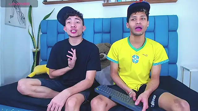 STRANGER BOYS online show from 2, 7, 2026