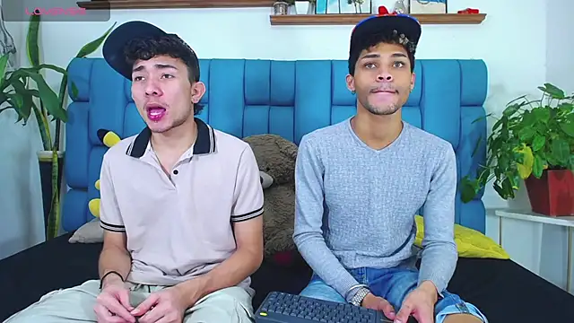 STRANGER BOYS online show from 3, 7, 2026