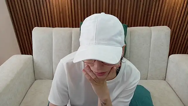 Snapshot of feelena_mysoull chatting on 24, 6, 2026 feelena mysoull online show from 24, 6, 2026