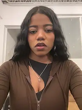 Snapshot of Ariana_roxe_ chatting on 18, 7, 2026 Ariana roxe online show from 18, 7, 2026