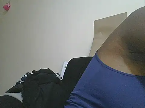 sexylittleprincess1 online show from 13, 6, 2026