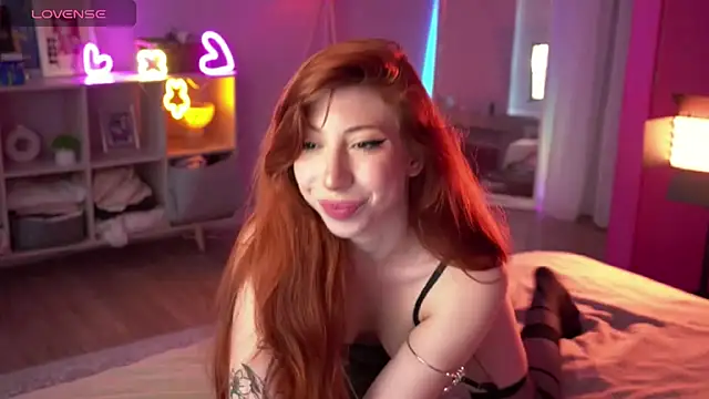 Mia Daddysgirl  online show from 26, 6, 2026