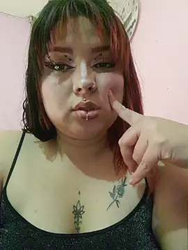 curvy latina online show from 30, 7, 2026