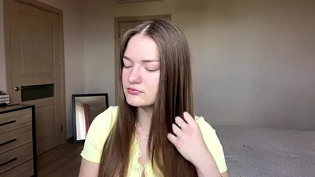 Snapshot of lizzzanatooo chatting on 1, 6, 2026 lizzzanatooo online show from 1, 6, 2026