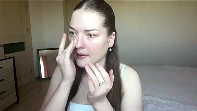 Snapshot of lizzzanatooo chatting on 5, 6, 2026 lizzzanatooo online show from 5, 6, 2026