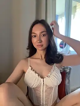 Snapshot of Maryana_Ro chatting on 3, 6, 2026 Maryana Ro online show from 3, 6, 2026