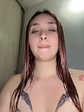 Snapshot of Sophia_LuxxX chatting on 28, 6, 2026 Sophia LuxxX online show from 28, 6, 2026