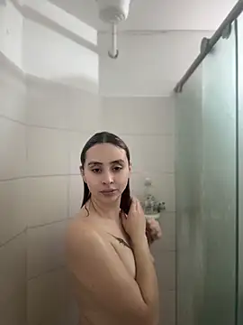 Snapshot of Sophia_LuxxX chatting on 16, 7, 2026 Sophia LuxxX online show from 16, 7, 2026