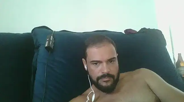 Pistola faminta online show from 18, 2, 2025