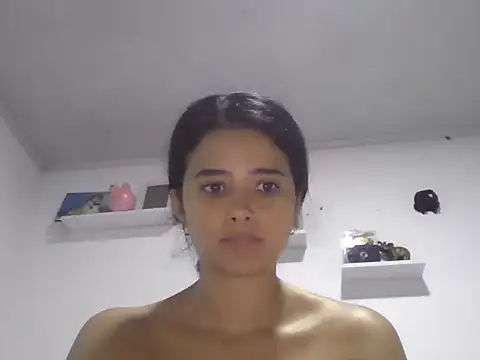 micaelamoreno18 online show from 29, 5, 2026