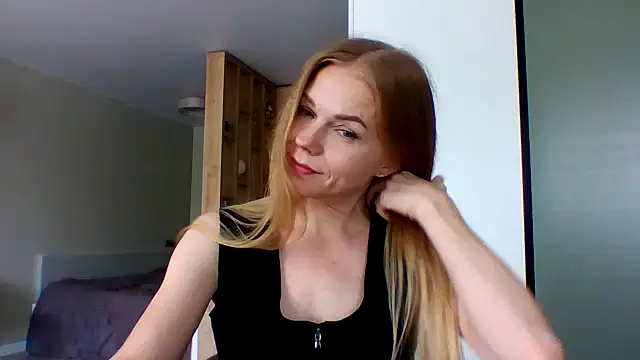 Snapshot of Tina5394 chatting on 14, 7, 2026 Tina5394 online show from 14, 7, 2026