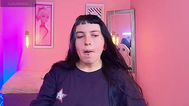  sofia smth xx online show from 13, 7, 2026