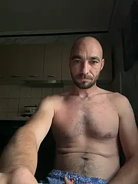 Snapshot of 17vio chatting on 8, 7, 2026 17vio online show from 8, 7, 2026