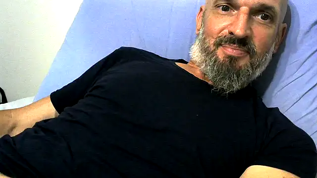 Snapshot of el_pirata_bueno chatting on 6, 7, 2026 el pirata bueno online show from 6, 7, 2026