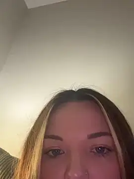 sexysabrina697 online show from 27, 5, 2026