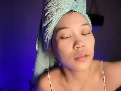 Alluringx amara online show from 5, 7, 2026