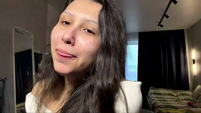 Alicekitty67 online show from 29, 6, 2026