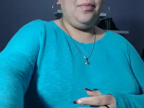 June Osborne online show from 28, 5, 2026