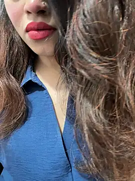 Yours riya11 online show from 3, 7, 2026