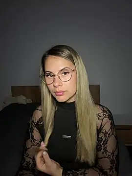 NickyWilde online show from 23, 6, 2026