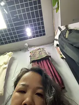 honghong mother online show from 23, 6, 2026