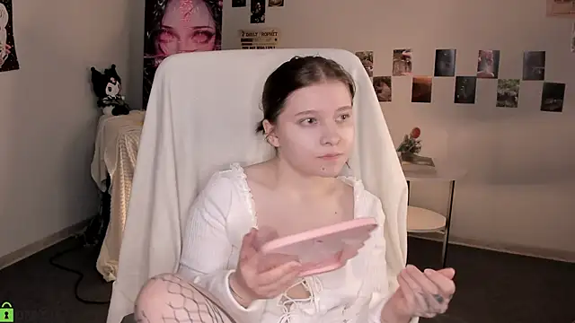 Kylie-Voss online show from 4, 6, 2026