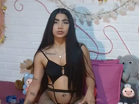 IreneSaez333 online show from 27, 6, 2026