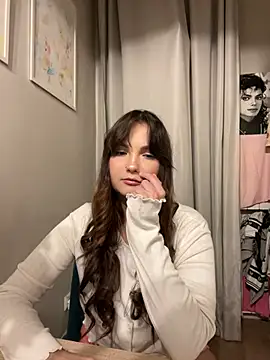 Snapshot of Reilbellll chatting on 3, 6, 2026 Reilbellll online show from 3, 6, 2026