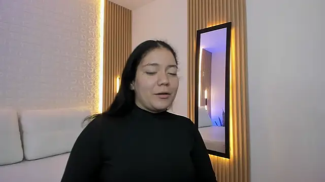 Snapshot of rebecaa_grey chatting on 13, 6, 2026 rebecaa grey online show from 13, 6, 2026