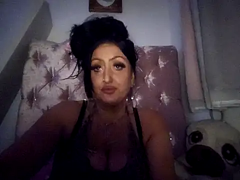 Angeldevlin81 online show from 17, 6, 2026