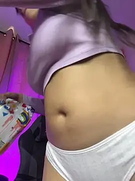Snapshot of Candy_ec chatting on 18, 7, 2026 Candy ec online show from 18, 7, 2026