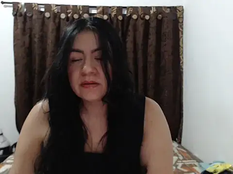 Luna-dark online show from 25, 7, 2026