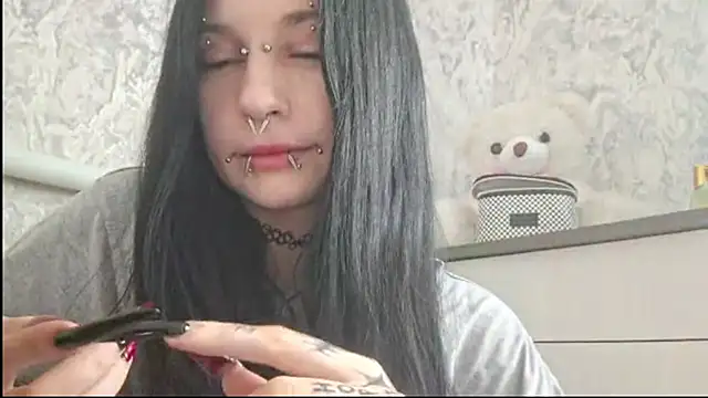 KrissyHiott online show from 12, 6, 2026