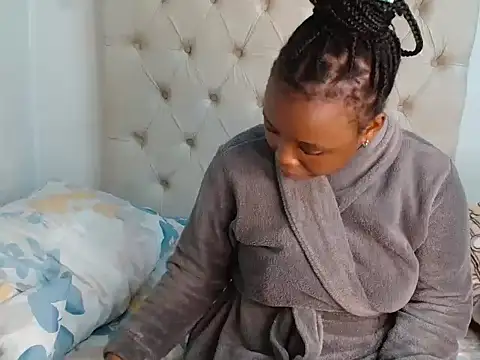 Lihle 00 online show from 11, 6, 2026