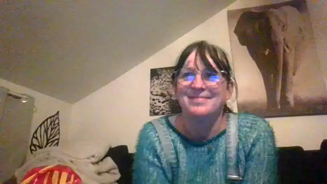 Snapshot of sexujuly88 chatting on 27, 11, 2025 sexujuly88 online show from 27, 11, 2025