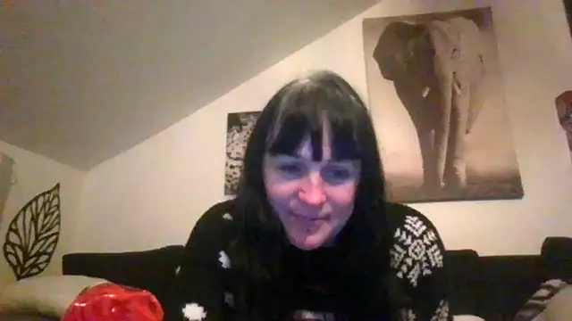 Snapshot of sexujuly88 chatting on 2, 12, 2025 sexujuly88 online show from 2, 12, 2025