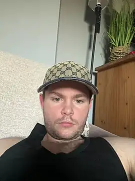 Snapshot of Ronnie153 chatting on 21, 6, 2026 Ronnie153 online show from 21, 6, 2026