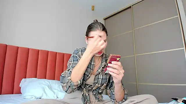 Snapshot of SofiClimbing chatting on 25, 12, 2024 SofiClimbing online show from 25, 12, 2024