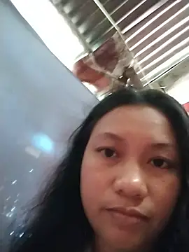 Yummyleyn online show from 15, 7, 2026