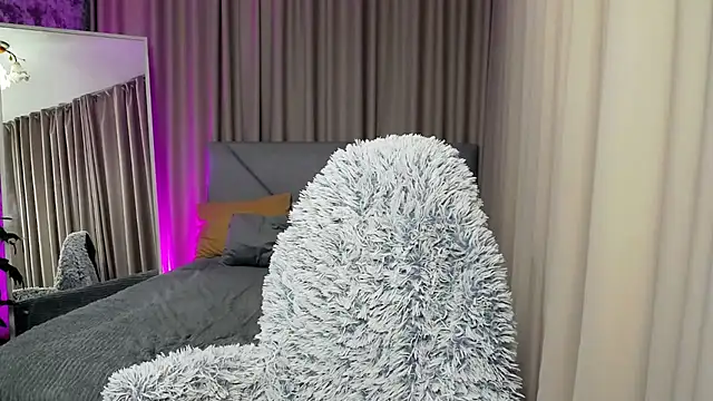 AliceeJin online show from 28, 7, 2026