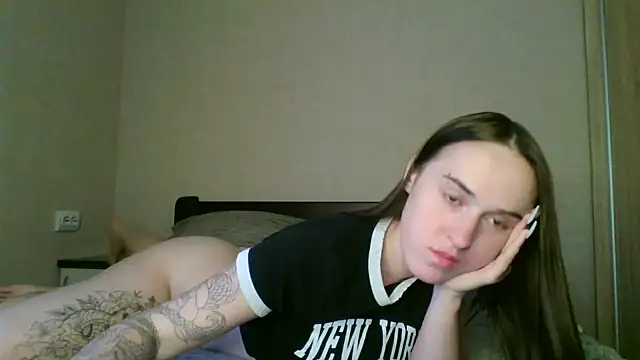 elliza snow online show from 18, 6, 2026