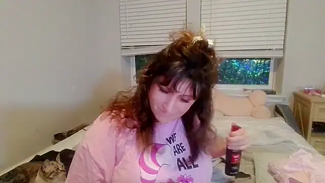 Snapshot of maddiliz chatting on 11, 2, 2026 maddiliz online show from 11, 2, 2026