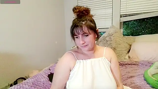 Snapshot of maddiliz chatting on 20, 2, 2026 maddiliz online show from 20, 2, 2026