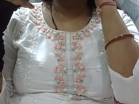 Snapshot of hey_darling_ chatting on 10, 7, 2026 hey darling online show from 10, 7, 2026