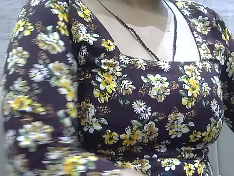 Snapshot of hey_darling_ chatting on 14, 7, 2026 hey darling online show from 14, 7, 2026