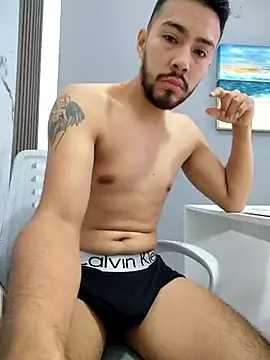 Snapshot of Zebas_hot chatting on 28, 7, 2026 Zebas hot online show from 28, 7, 2026